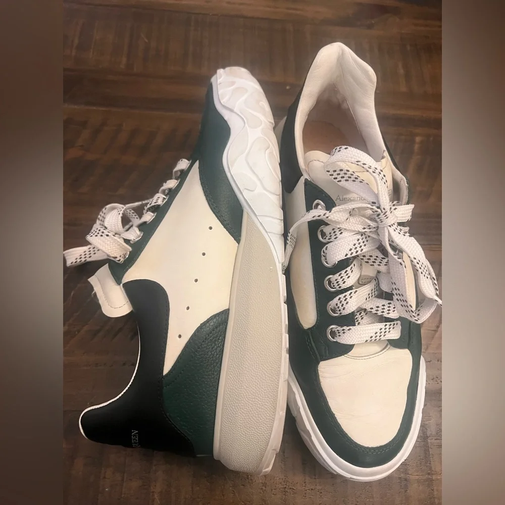 Alexander McQueen Court Sneaker Green White Men’s EU 42 authentic